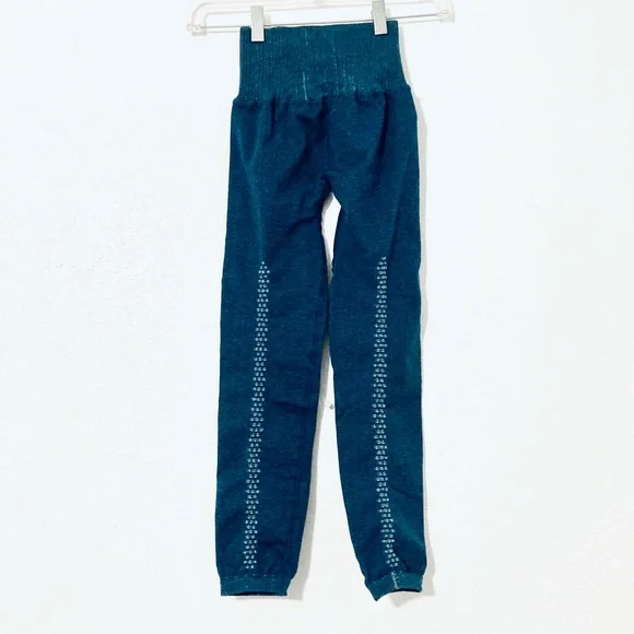 Free People Movement Good Karma High Rise Crop Leggings (Bluegrass) - Picture 6 of 6